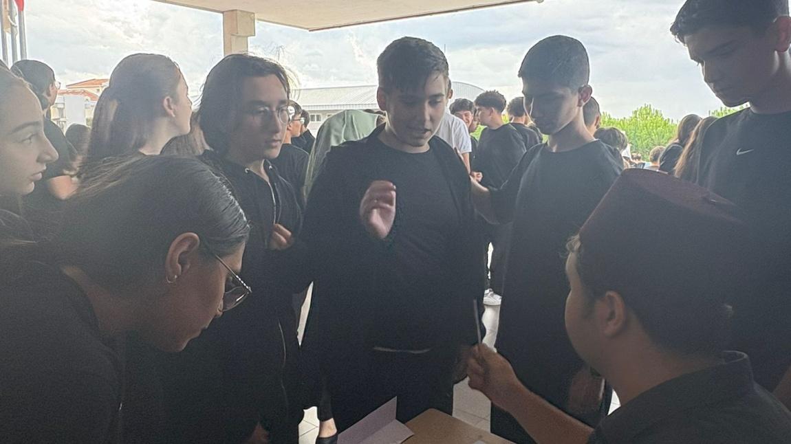 18.09.2025 tarihinde 9. Sınıf öğrencilerimize yönelik kulüp tanıtım etkinliği gerçekleştirilmiştir.